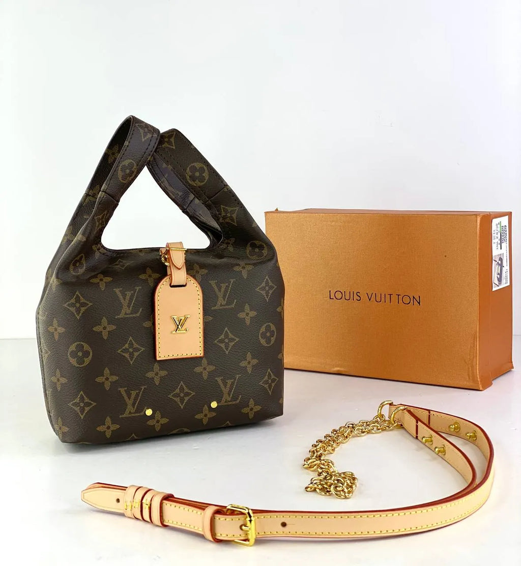Louis Vuitton Monogram Hobo Bag with Chain Strap